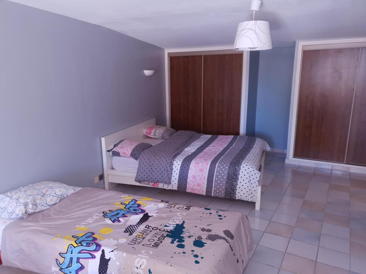 Les Bruyeres Apartment *